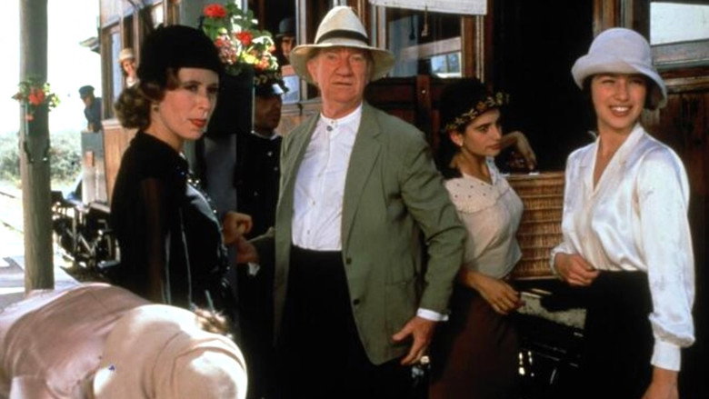 Belle Époque still 7