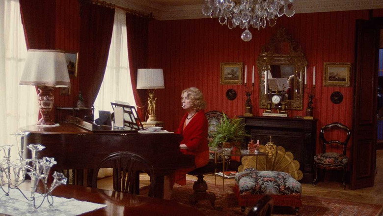 A Room in Town still 7