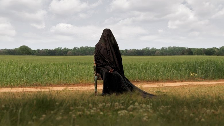 The Woman in the Yard still 1