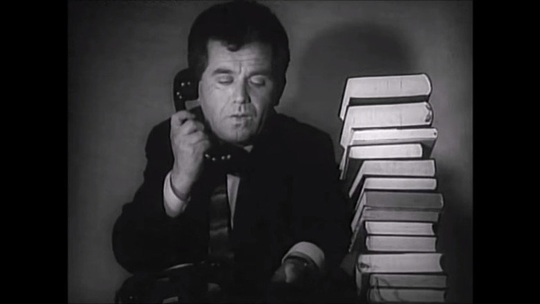 Estrada on the Screen still 2