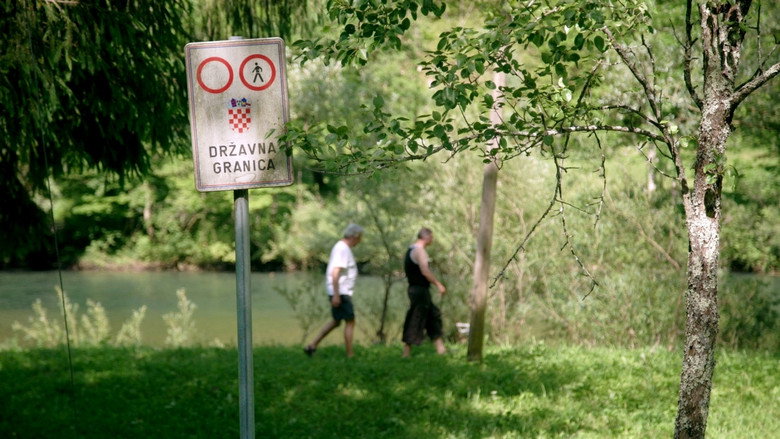The Wire still 6