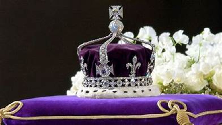 The Diamond Queen still 1
