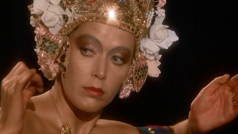 Mata Hari still 4