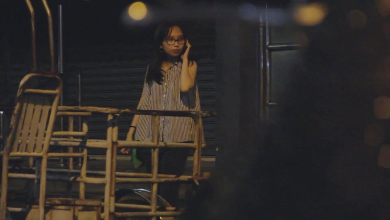 A Las Cinco still 1