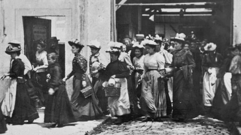 Workers Leaving the Lumière Factory still 2
