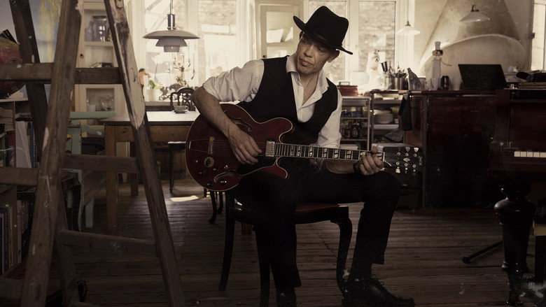 Thorbjørn Risager & The Black Tornado - Songs From The Road still 2