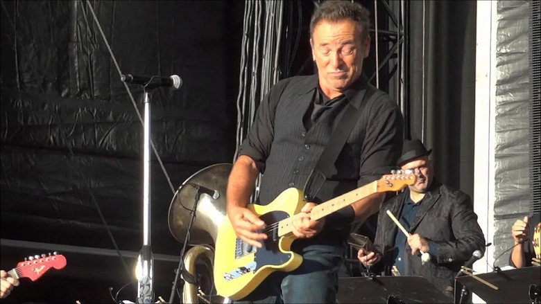 Bruce Springsteen with the Sessions Band: Live in Dublin still 3