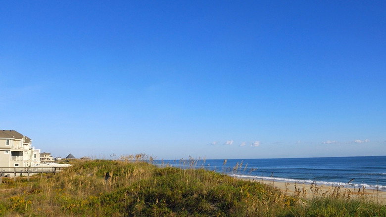 Beachfront Bargain Hunt: Renovation still 1