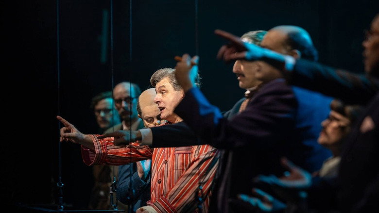 National Theatre Live: Nye still 2