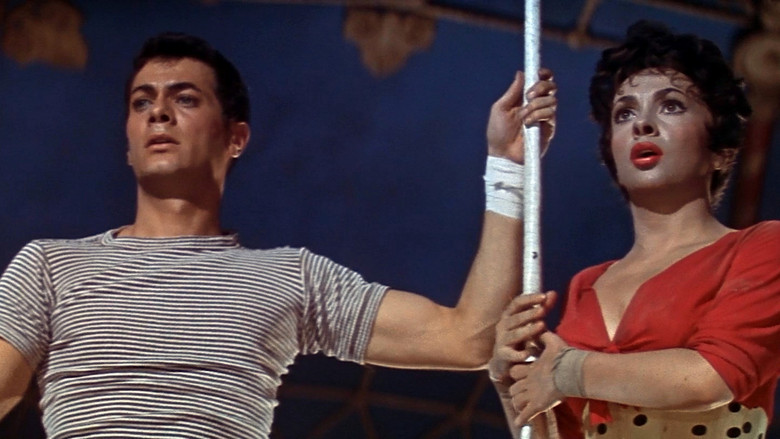 Trapeze still 5