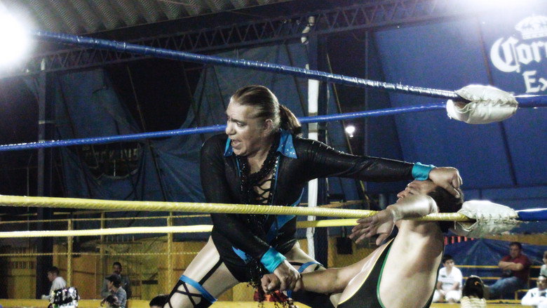 Los Exóticos still 1