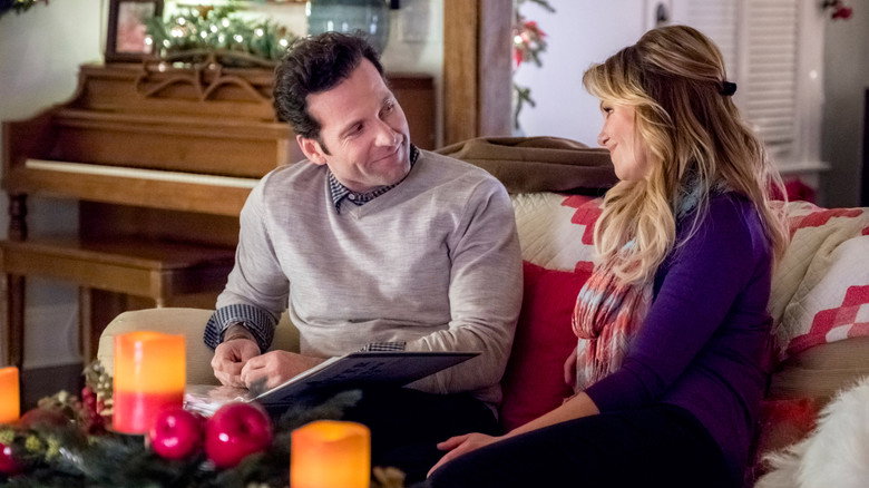 Switched for Christmas still 7