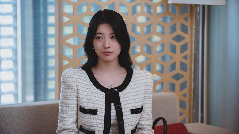 Anna still 8