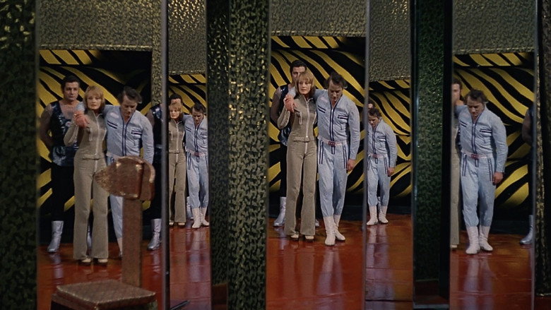 In the Dust of the Stars still 5