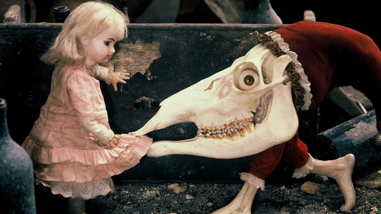Alice still 1