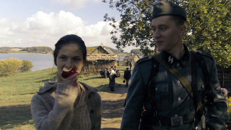 Franz + Polina still 3
