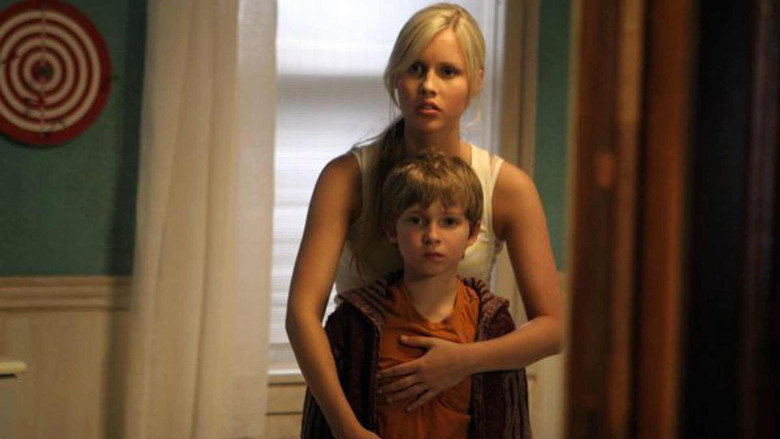 Messengers 2: The Scarecrow still 2