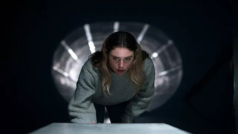 Eject still 1