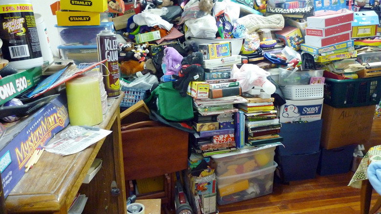 Hoarders still 8
