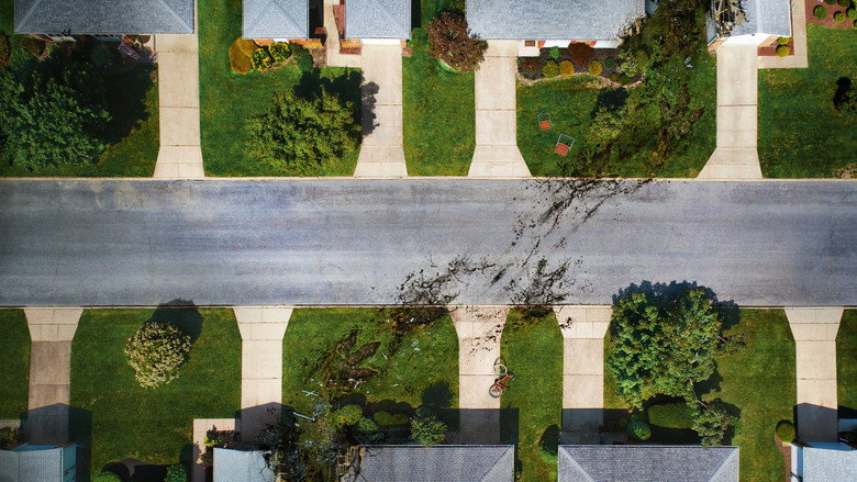 The End of Oak Street still 4