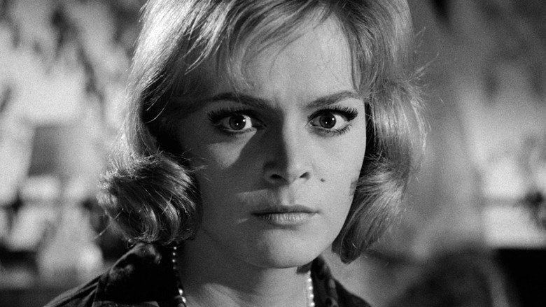 The Girl Who Knew Too Much still 3