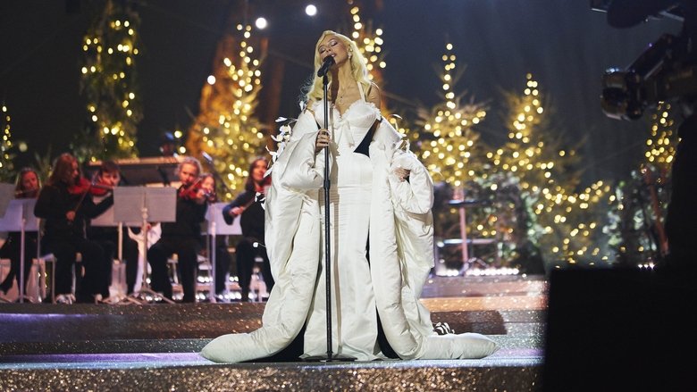 Christina Aguilera: Christmas in Paris still 1