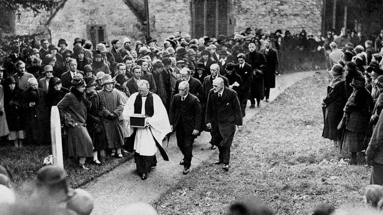 Thomas Hardy: Fate, Exclusion and Tragedy still 1