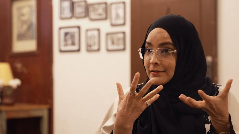 Light Upon Light: A Documentary On Hijab still 2