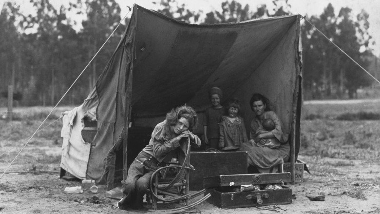 De la poussière et des hommes still 1