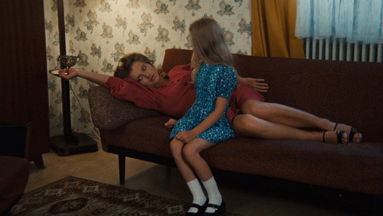 The Merchant of Four Seasons still 5