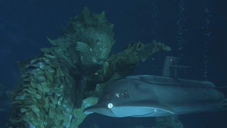 Voyage to the Bottom of the Sea still 3